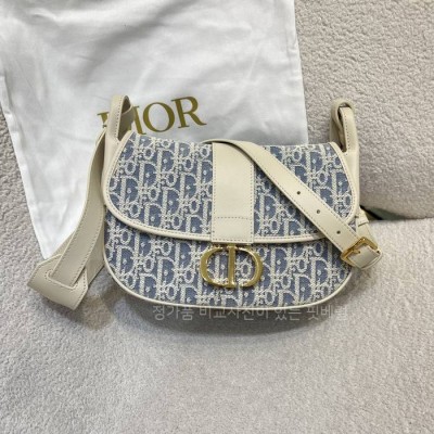 디* 30 몽테인 메신저백 미듐