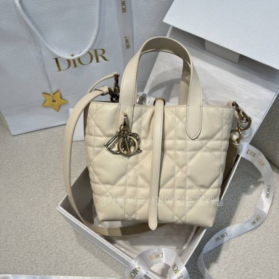 디* M2836 뚜주흐 버티컬 토트백 스몰