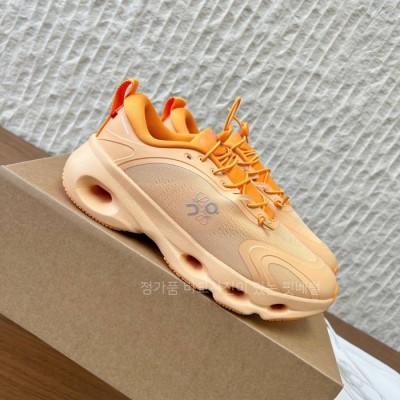 로*베x온*닝 콜라보 클라우드솔로 스니커즈 남녀공용