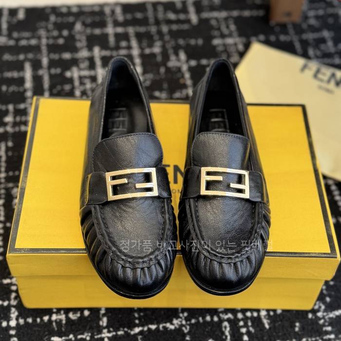 펜* 바게트 로퍼 여성용