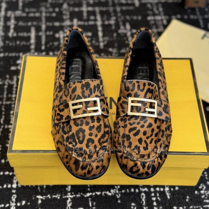 펜* 바게트 로퍼 여성용