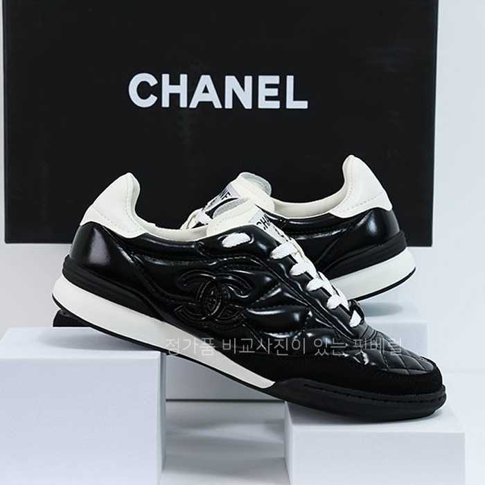 [국내배송] 샤* CC 퀄팅 테니스 스니커즈