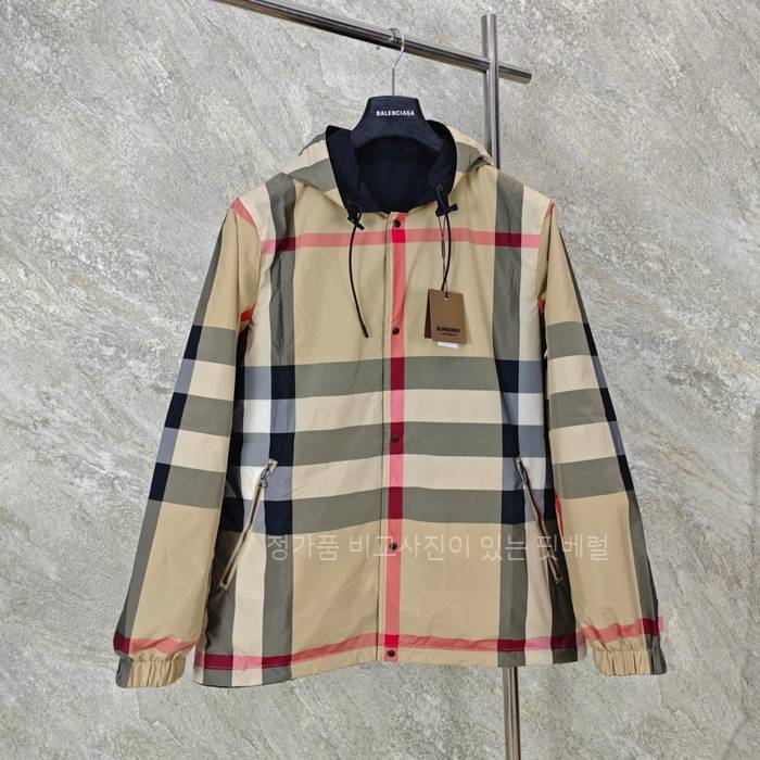 버*리 리버시블 체크 후드 자켓