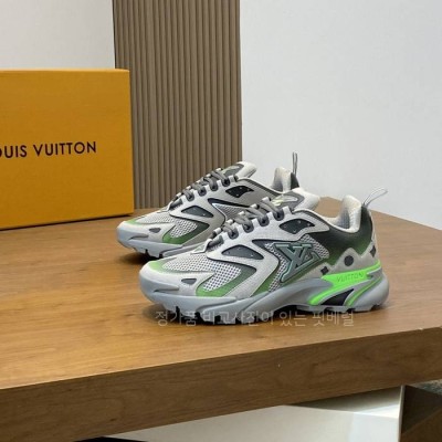 루*비통 LV 러너 태틱 스니커즈 남성용