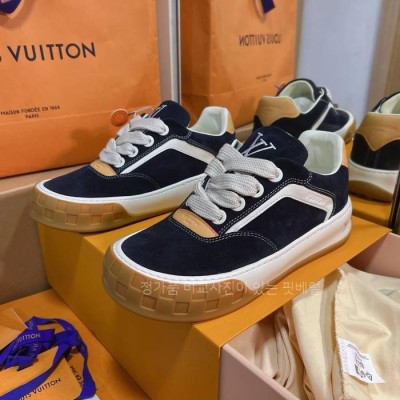 루*비통 LV 틸티드 스니커즈 남녀공용