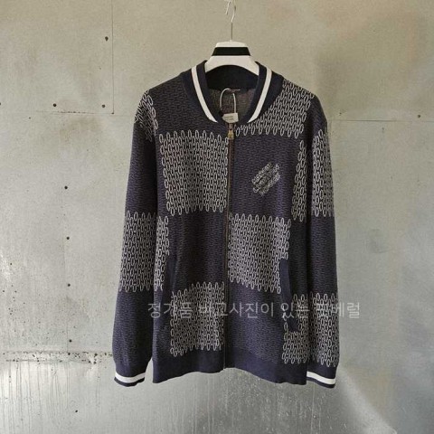 [국내배송] 루*비통 다미에 퀼티드 코튼 보머