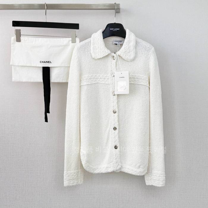 샤* 26P 부클레 자켓