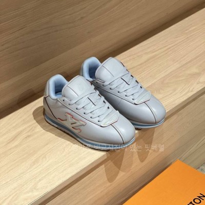 루*비통 LV 버터소프트 스니커즈 남녀공용