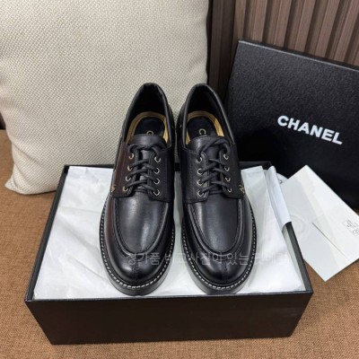 샤* 블랙 레더 레이스업 로퍼