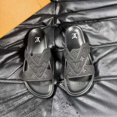 [국내배송] 루*비통  모노그램 레더 블랙 뮬