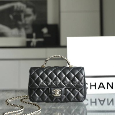 샤* 공방 시즌 뉴미니 램스킨 핸드백