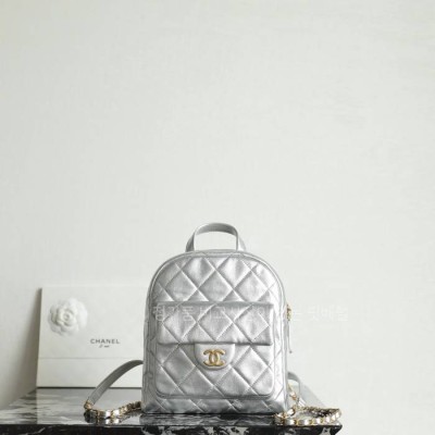 샤* 포켓 체인 백팩