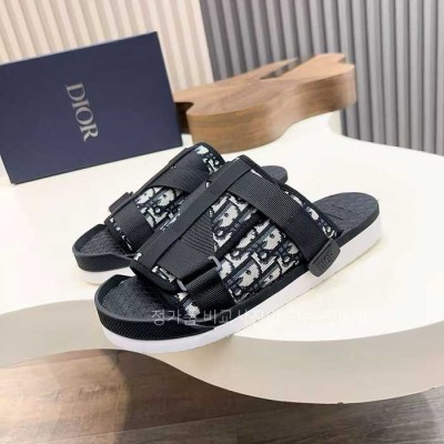 [국내배송] 디* 옴므 오블리크 자카드 남자샌들