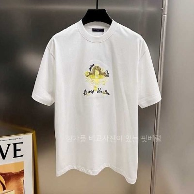 [국내배송] 루*비통 골드모노 레터링 자수티셔츠