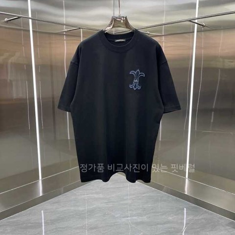 [국내배송] 크*하츠 반팔