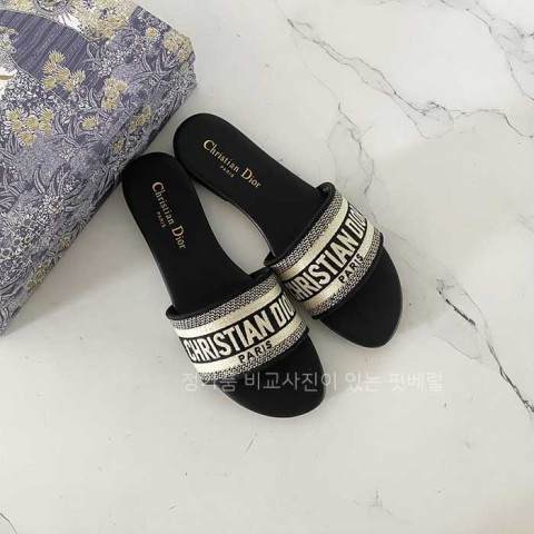 [국내배송] 디* 디웨이  뮬