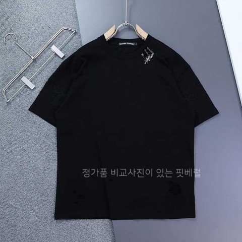 [국내배송] 크*하츠 빈티지 클립 크로스 라운드 반팔 티셔츠