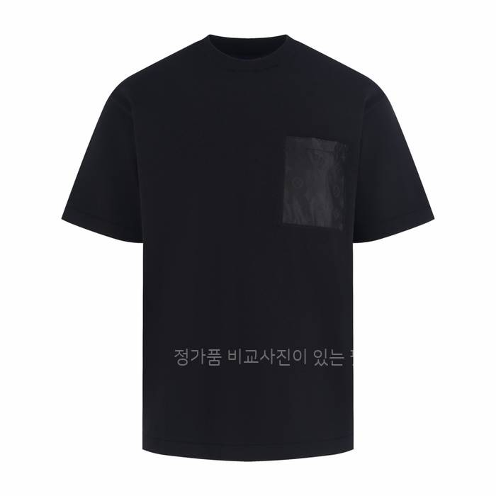 루*비통 티셔츠 위드 테크니컬 시그니처 디테일 반팔티셔츠