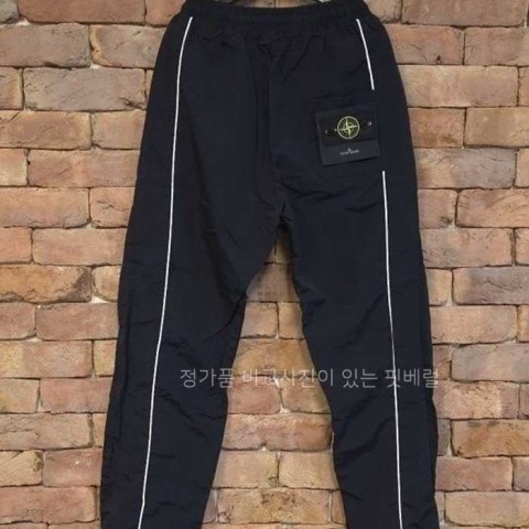 [국내배송] 스*아일랜드 라인 트레이닝 팬츠