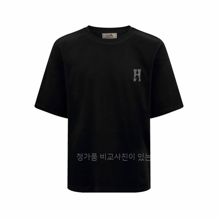 에*메스 H'Cheval” 가죽 디테일 반팔티셔츠