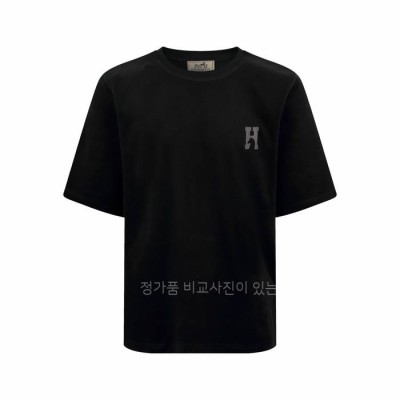 에*메스 H'Cheval” 가죽 디테일 반팔티셔츠