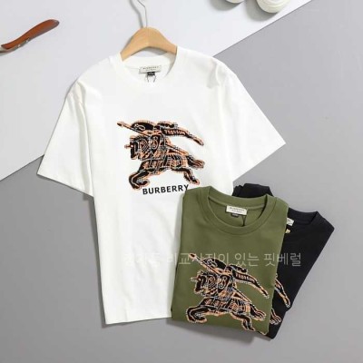 [국내배송] 버*리 시그니처 기마상 로고 프린팅 반팔 티셔츠 (3color)