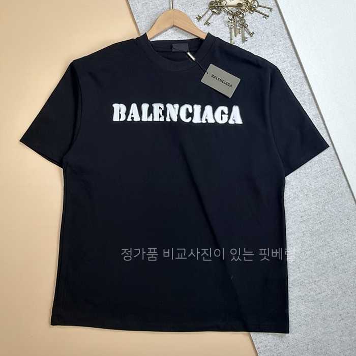 [국내배송] 발*시아가 테이프 타입 로고 반팔 티셔츠