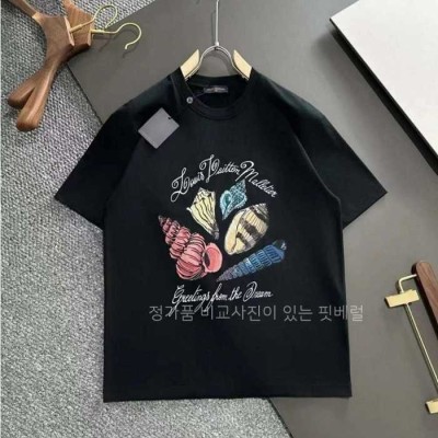[국내배송] 루*비통 조가비로고 라운드 티셔츠 (2color)