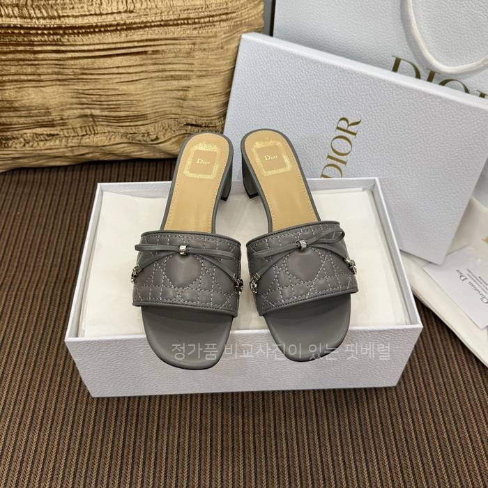 디* 까나쥬 슬라이드 뮬 힐