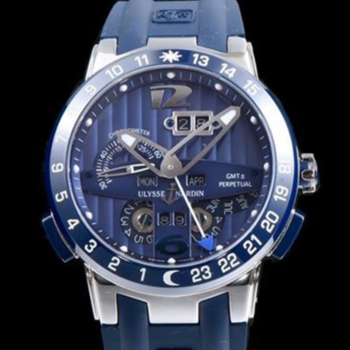 율리스나르덴(Ulysse Nardin) El Toro GMT Perpetual