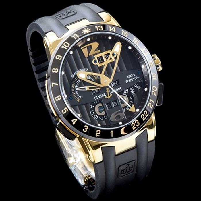 율리스나르덴 El Toro GMT Perpetual 326-03