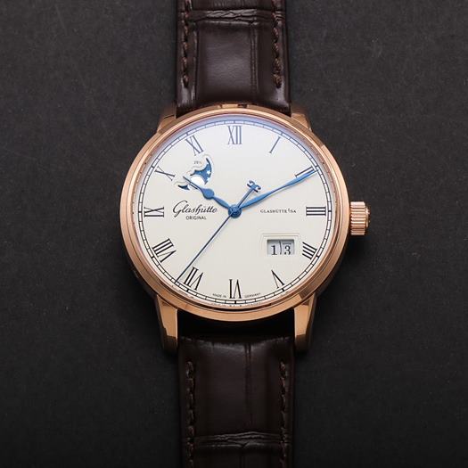 글라슈테 오리지날 Excellence Panorama Date Moon Phase